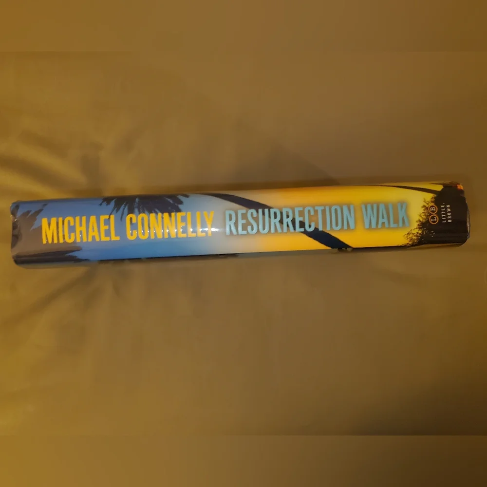 Michael Connelly | Resurrection Walk hardcover‎